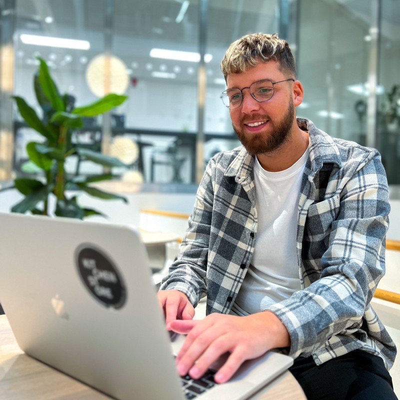 Daniel Lazarevic, Growth Architect på Webbografi